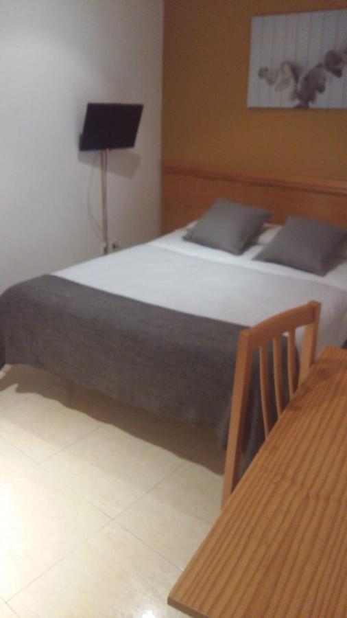 Hostal La Canada Segoviana Valmojado ภายนอก รูปภาพ